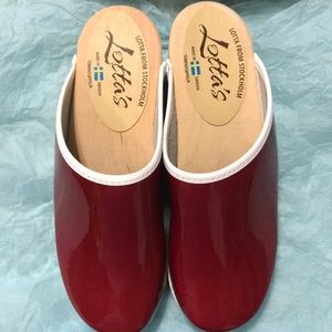 Candy apple red - Clogs - Lotta’s